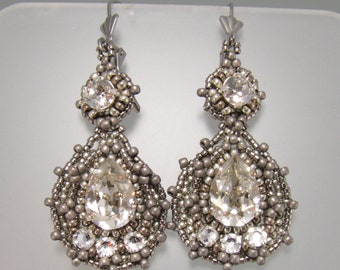 Pretty Posh Earrings Kit (Pattern Included) - Pewter/Gray Colorway