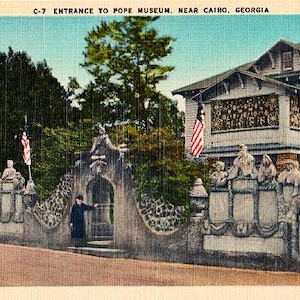 Carte postale vintage de Géorgie - Laura Pope Forester et le musée du Pape, près du Caire (inutilisé)