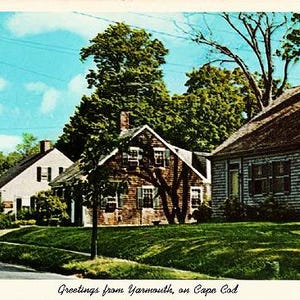 Carte postale vintage de Cape Cod - Greetings from Yarmouth on Old Cape Cod (inutilisé)