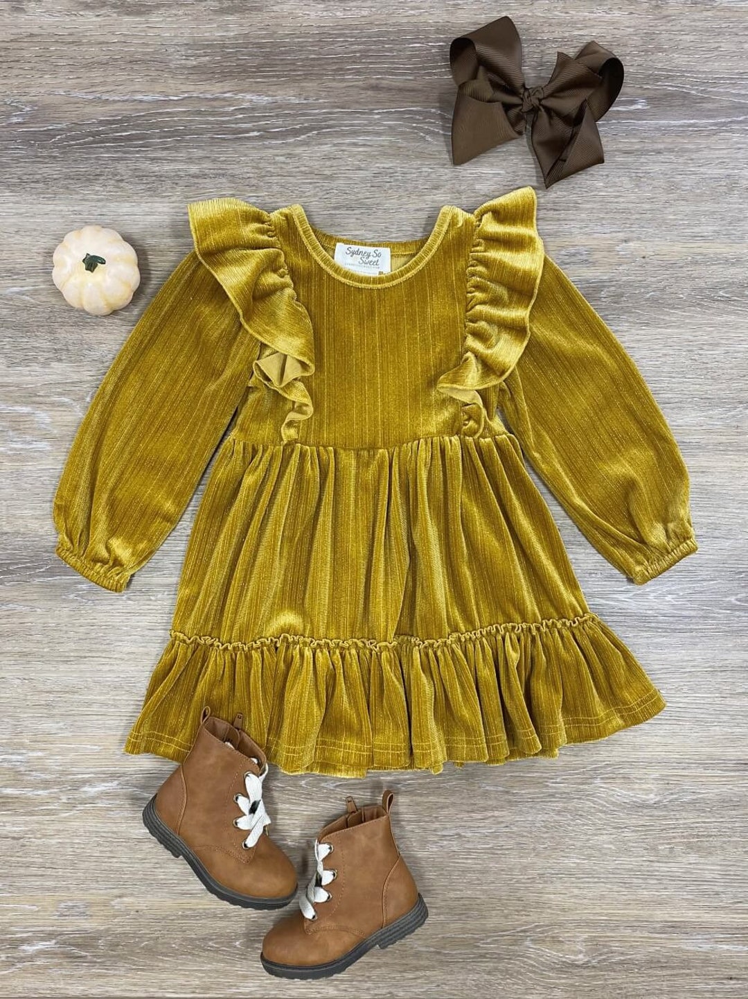 Dress - Embroidered iridescent velvet, gold & multicolour — Fashion