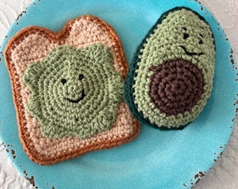 Avocado Toast Play Food Set.  Crochet Play Food set with Avocado Toast and Amigurumi Avocado Set READY to SHIP. Pretend Play Kitchen Food