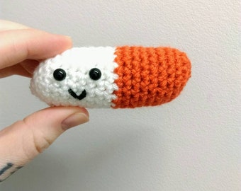 Crochet Happy Pill Keyring Joke Gift Stress Gift Keychain Chill Pill Plush Medical Student Gift Nurse Doctor Gift Happy Pill Plush