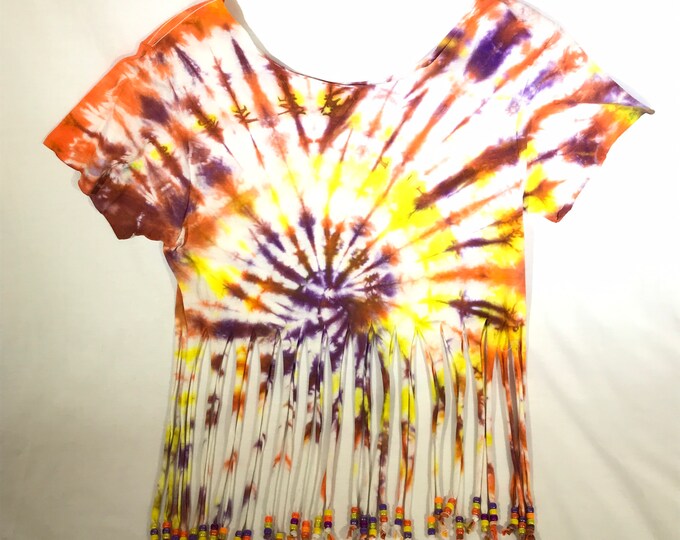 Hippie tie dye tshirt size small adult beads and fringe