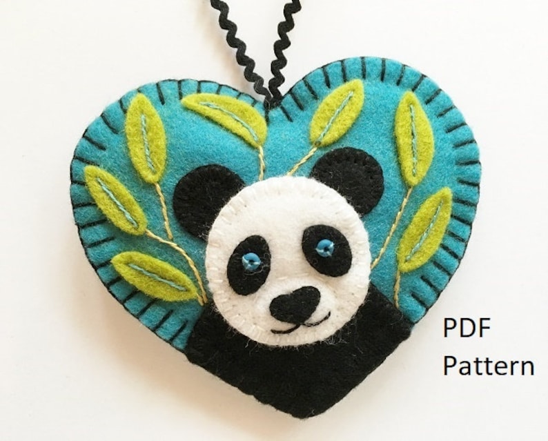 PDF Schnittmuster Panda Ornament Bild 1