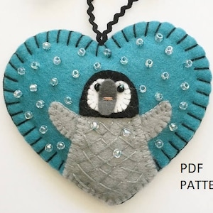 Digital PDF Pattern - Baby Penguin Ornament