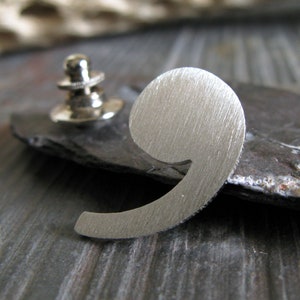 Comma tie tack lapel hat pin artisan handmade in sterling silver