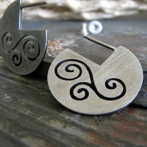 Spiral circle stud earrings handmade in antiqued sterling silver