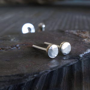 Minimalist tiny little 3mm hammered dot stud earrings handmade in sterling silver