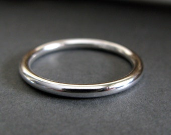 Simple 2mm round sterling silver ring band