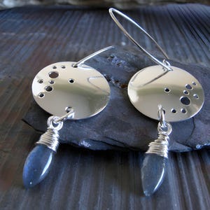 Sterling silver with labradorite gemstone dangle earrings
