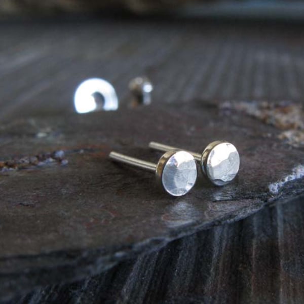 Minimalist 3mm hammered dot stud earrings handmade in sterling silver