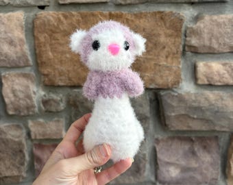 Lavendel en witte fret, gehaakte fret, gehaakte knuffel, fret cadeau, cadeau voor kinderen, gehaakt dier, gehaakte fret, knuffel fret