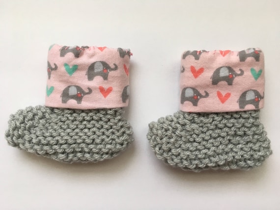 knitted baby shoes