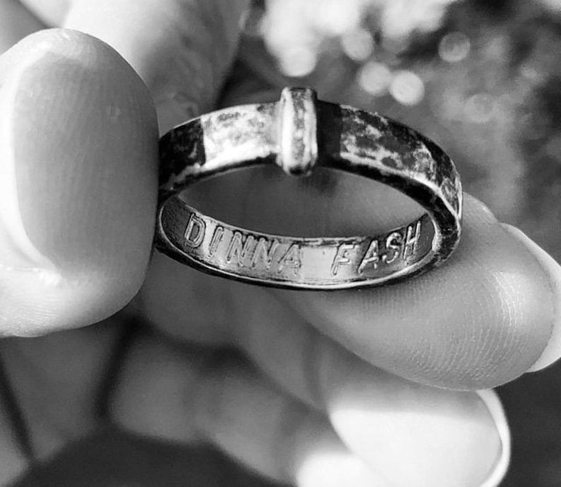 Celtic Sassenach Blacksmith SET Solid Sterling .925 Sporran Key Ring /& Earrings Outlander Engravable Claires Wedding Band