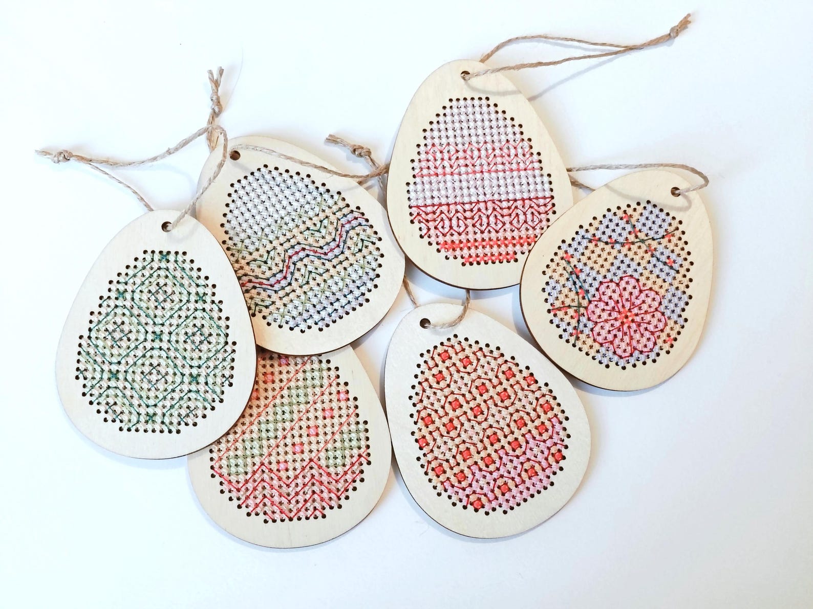 Cute Easter Eggs Cross Stitch PATTERN for Beginner - Set of 6 Easter ...