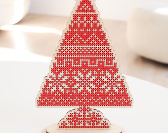 木製クロスステッチのクリスマスツリー - クリスマスマントル装飾 - クリスマスの冬の刺繍テーブル装飾 - おばあちゃんへのクリスマスプレゼント