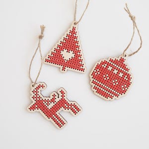 Set of 3 Christmas embroidery hanging ornaments - Handmade cross stitch Christmas tree ornaments - Hanging Xmas winter wood decor