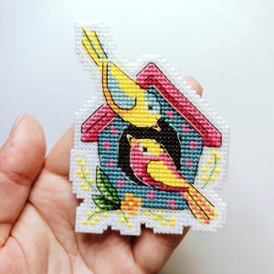 Cute mini Birds cross stitch PATTERN for beginner - Tiny songbirds and birdhouse hand embroidery pattern PDF - Nature cross stitch art