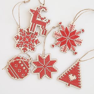 Set of 6 Christmas embroidery hanging ornaments - Handmade cross stitch Christmas tree ornaments - Hanging Xmas winter wood tree decor