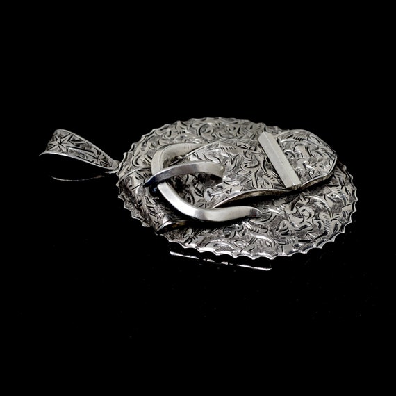 Antique Victorian Silver 3D Belt Buckle Engraved … - image 3