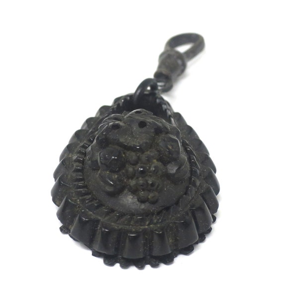 Antique Victorian Carved Whitby Jet Pendant - image 5