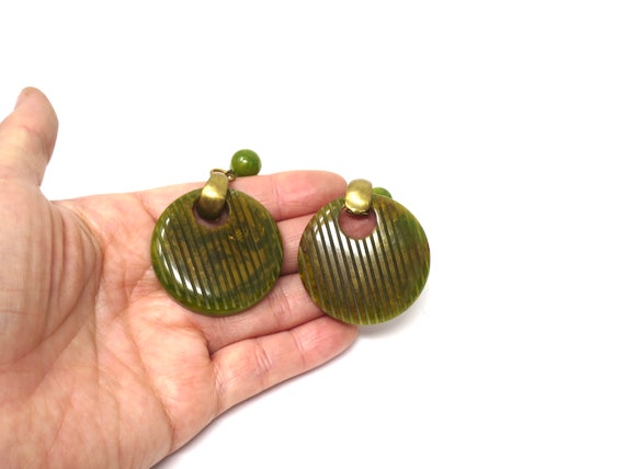 Carved Bakelite Hoops, Green Transparent Earrings… - image 3