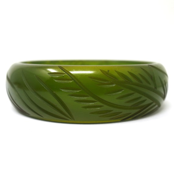 Vintage Carved Leaf Leaves Semi Transparent Olive… - image 6