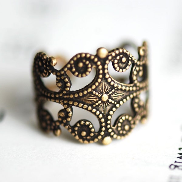 Arwen - brass ox finish - Vintage Filigree Adjustable Ring