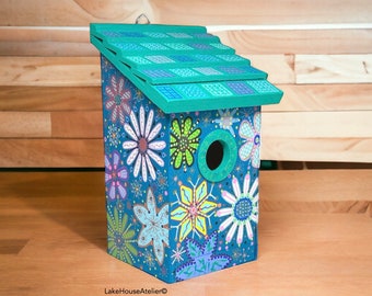 OOAK Floral Birdhouse. Folk Art Painted Birdhouse. Cleanable Birdhouse.