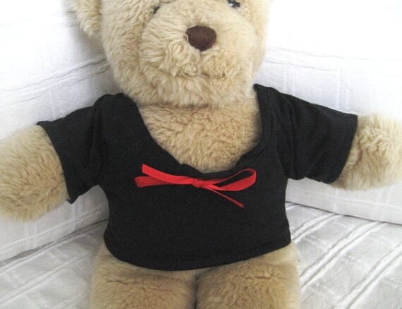make a teddy bear from a shirt