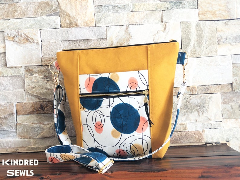 Elsie Crossbody Bag PDF Sewing Pattern, a Zip Top Bag with 3 Handy Pockets image 5