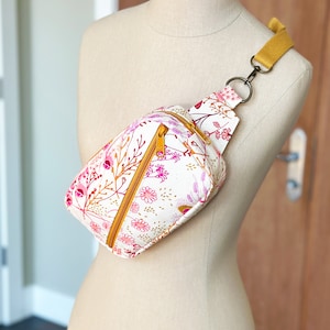 Kincaid Fanny Pack PDF Sewing Pattern Wear as a sling bag or around the waist 2 Front Pocket Options image 6