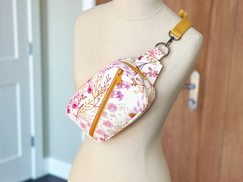 Kincaid Fanny Pack PDF Sewing Pattern Wear as a sling bag or around the waist 2 Front Pocket Options image 6