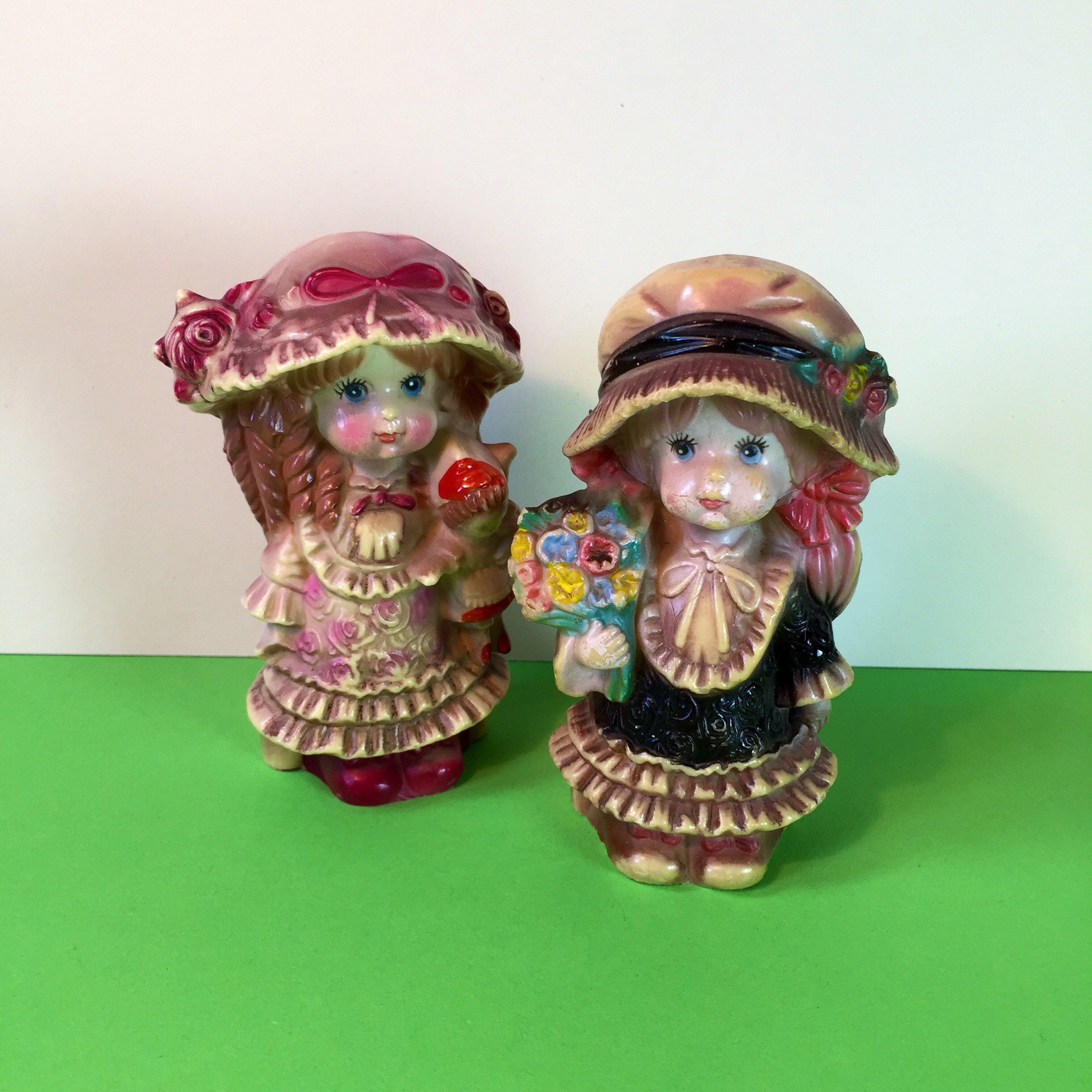 holly's collectibles porcelain dolls