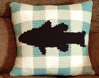 Checked Fish Pillow crochet pattern, Lakehouse Decor, Throw Pillow, Vacation Cabin Accent, Intarsia Graph Pattern, Instant Download