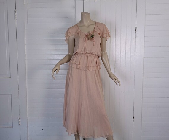 70s Delicate Pink Blouse & Skirt- Dusty Peach- Fo… - image 2