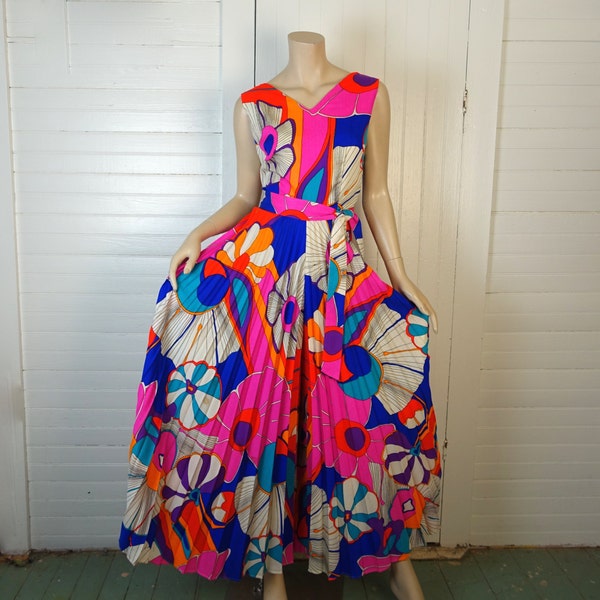 60s Psychedelic Jumpsuit- Pleated- Hippie / Boho / Festival- Medium- Maxi Dress