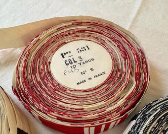 Hyman & Hendler Ribbon Striped Red Ivory 8y 23"/790cm