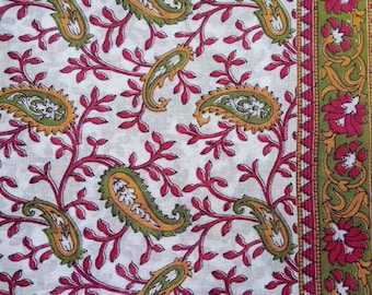 Red Green White Print Cotton, Paisley Sari Fabric, White Cotton Sari Fabric, Sheer Cotton Fabric, Indian Cotton Fabric, Cotton Muslin Fabric