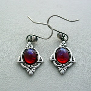 Art Deco Earrings, Dragons Breath, Fire Opal, Vintage Glass, Dragon Breath Earrings, Dragon Breath Jewelry image 2