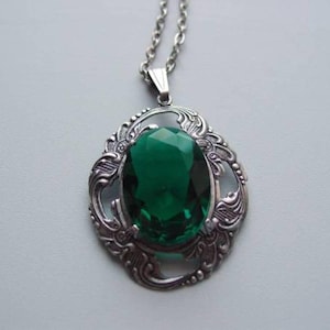Art Nouveau Style, Floral Emerald Green Necklace, Vintage Czech Faceted Glass Cabochon, Boutique Drop Necklace, Art Nouveau Jewelry