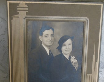 vintage parlor photo Dixie Studios, Olean, NY art deco style man & woman 1940s?  sharp photo of couple - she with her hat and corsage