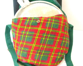 Girl Scout Regal aluminum mess kit w carry pouch green and plaid pouch vintage