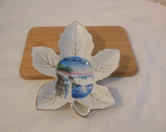 vintage Niagara Falls maple leaf shape souvenir dish   from circa 1960s  - foil sticker intact on bottom "JAPAN"