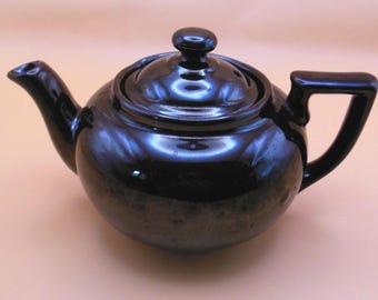 tea pot individual Brown Betty black glazed redware teapot poss Sadler Brown