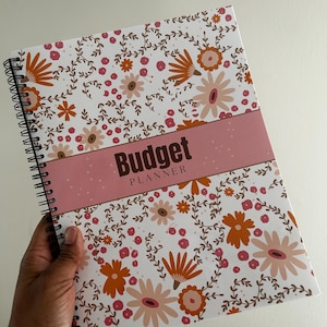 Biweekly Paycheck Budget Planner: Monthly Expense Debt and Savings Tracker image 8
