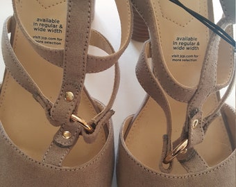 dressy sandals with heels