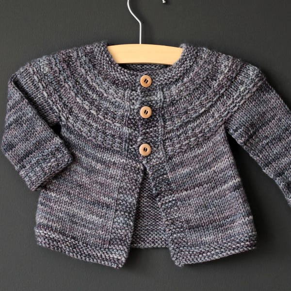 Textured cardigan knitting pattern for baby and child, top down seamless cardigan knitting pattern (sizes 3 months to 8 years) - Hyphen