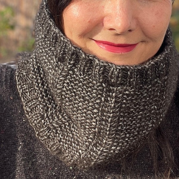Knitting Pattern cozy cowl, quick easy knit, Baby Toddler Child Teen Adult - Panoply Cowl