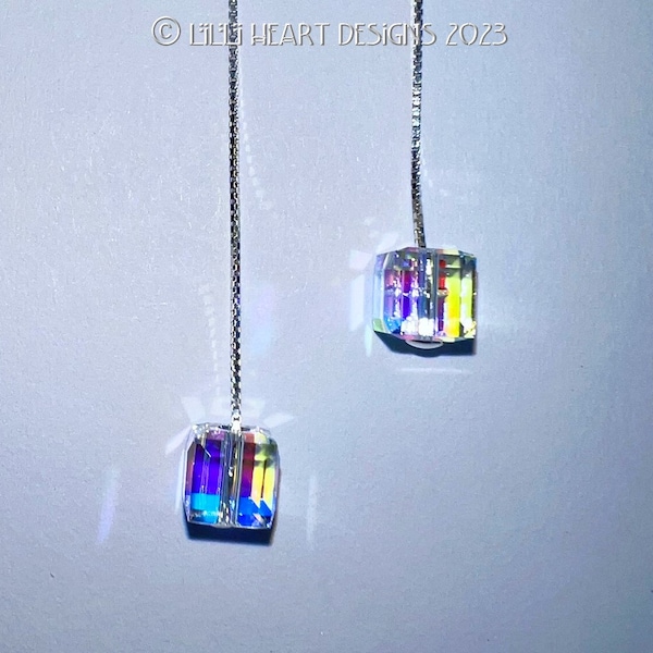 Swarovski-kristallen sterlingzilver 925 met kubus-inrijger oorbellen in Aurora Borealis of geboortesteenkleur Lilli Heart Designs